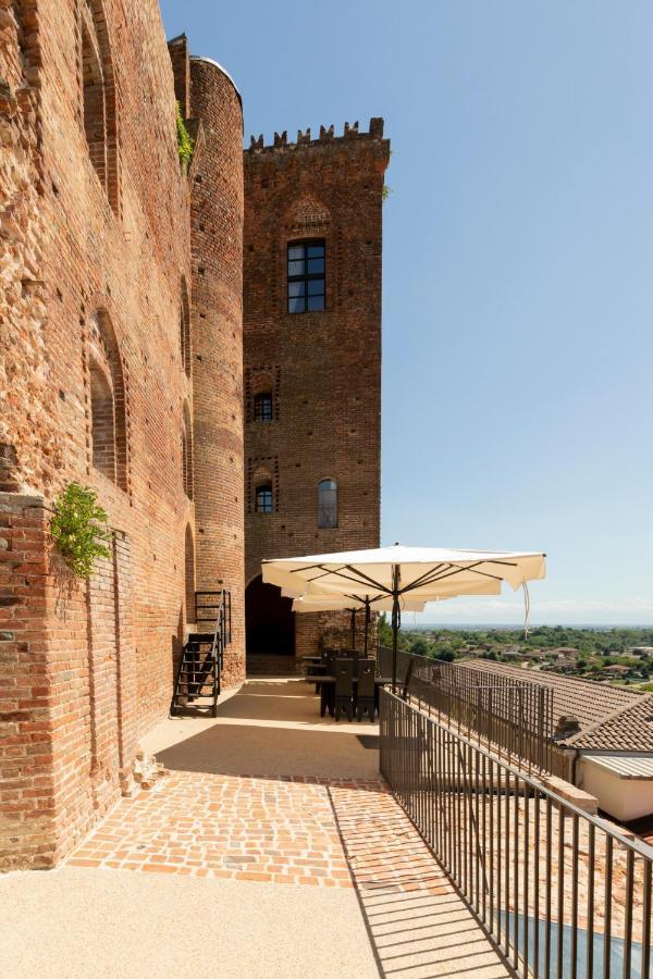Rocca Di *